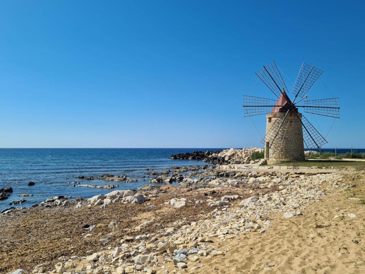 לינה וארוחת בוקר Torre Nubia Sole Mare Sale מראה חיצוני תמונה