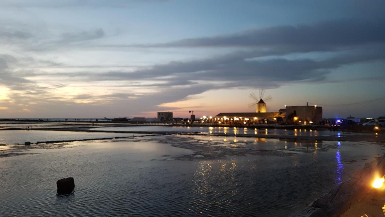 לינה וארוחת בוקר Torre Nubia Sole Mare Sale מראה חיצוני תמונה