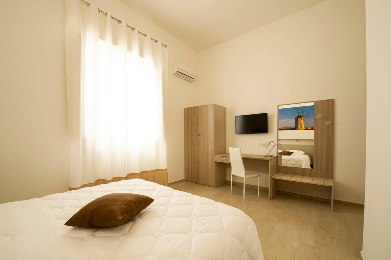 לינה וארוחת בוקר Torre Nubia Sole Mare Sale מראה חיצוני תמונה